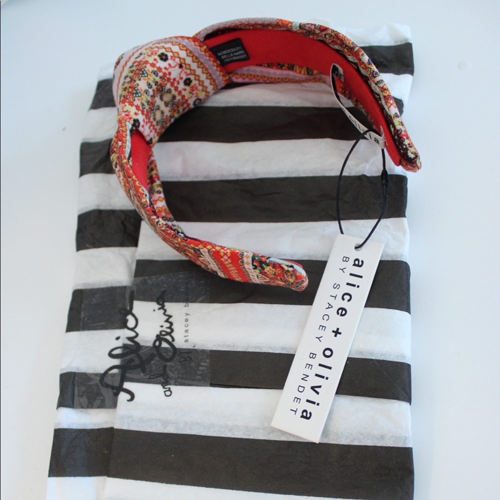 Bella hard headband in color Euphoria